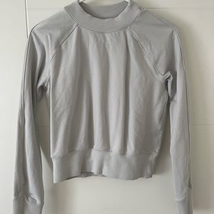 Lululemon Cropped Crew